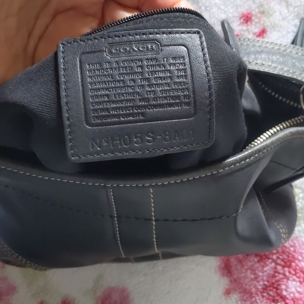 Coach purse - Picture 5 of 12